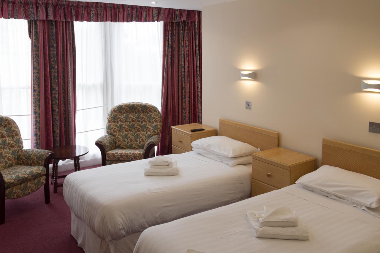 Hadleigh Hotel Eastbourne Bagian luar foto